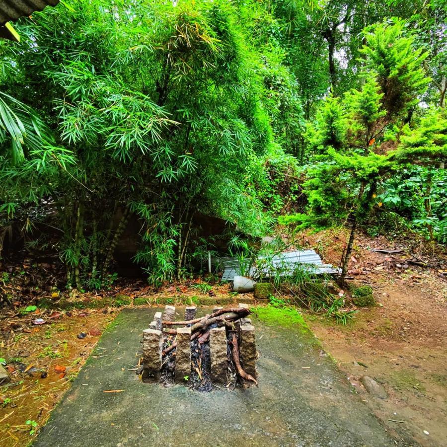 Wooden Cottages Glen Wayanad Meppādi Esterno foto
